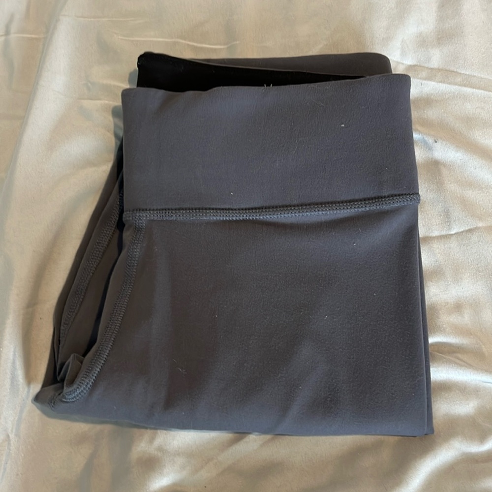 VS pink ultimate leggings